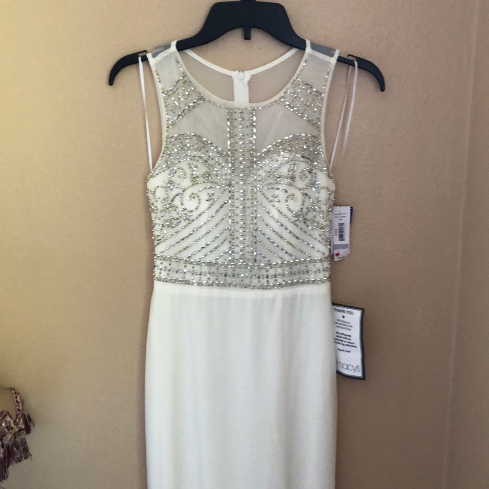 Gorgeous gala gown never worn